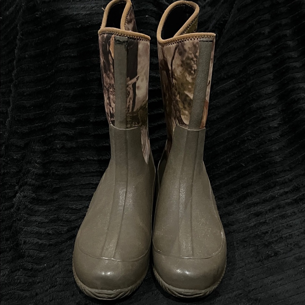 Camouflage and Olive Green Boots - The Original Muck Boot Company